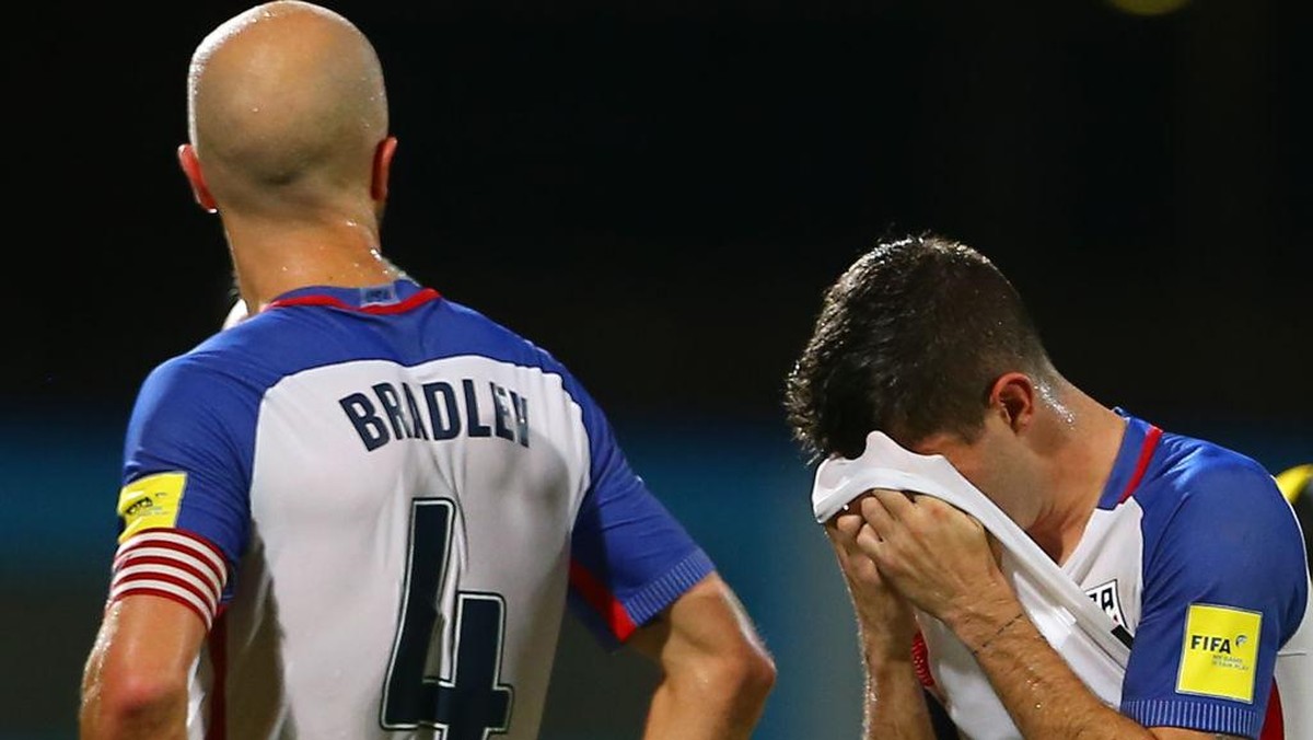 Pemain timnas AS Michael Bradley dan Christian Pulisic (Foto: Ashley Allen/Getty Images)