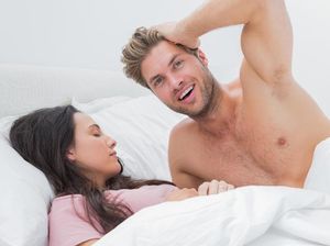 Mengimbangi Seksualitas Suami yang Lebih Muda 4 Tahun Mengimbangi Seksualitas Suami yang Lebih Muda 4 Tahun