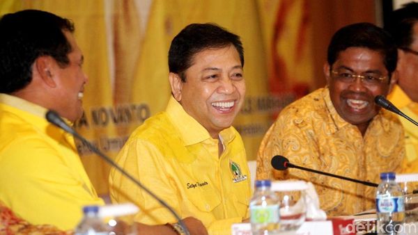 Jatuhnya Setya Novanto dari Pohon Beringin