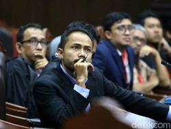 KPK Diminta Tolak Usul Wiranto soal Tunda Kasus Calon Kepala Daerah