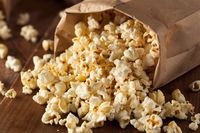 Wah, Kini Anda Bisa Nonton Sambil Ngemil Popcorn Rasa Air Mata Hingga Bawang Putih! 