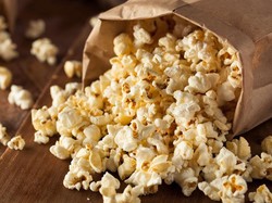 Popcorn Rasa Air Mata hingga Makanan yang Picu Perut Kembung