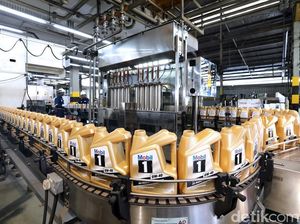 Perlahan Tapi Pasti Pabrik Pelumas di Singapura Ini Hijrah ke Cilegon Perlahan Tapi Pasti Pabrik Pelumas di Singapura Ini Hijrah ke Cilegon