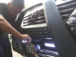 200 Aparat Merazia Sirene dan Rotator Ilegal di Kawasan Cibubur