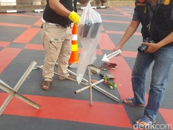 Polisi Olah TKP Penyerangan di Kemendagri