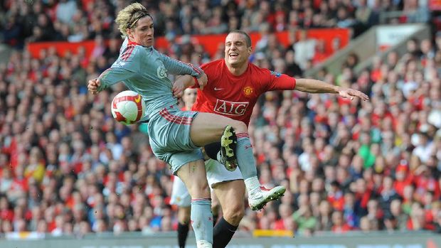 Nemanja Vidic merupakan pemain Man United di era kejayaan Ferguson.