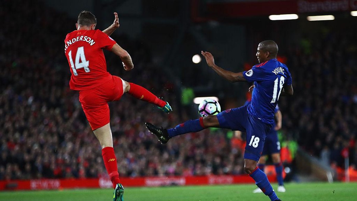 Duel terakhir Liverpool vs MU di Anfield (Foto: Clive Brunskill/Getty Images)