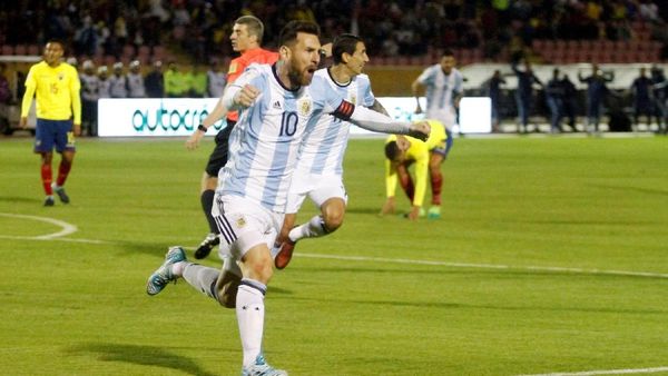 Foto: Messi Sang Juru Selamat Argentina