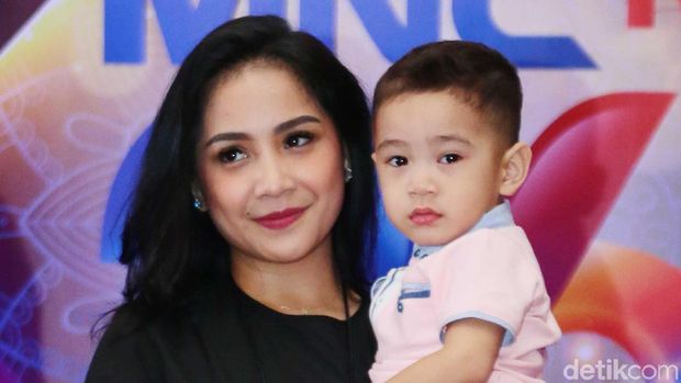 Nagita dan Rafathar