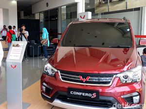 Perusahaan Travel Jadi Target Baru Wuling di Bali Perusahaan Travel Jadi Target Baru Wuling di Bali