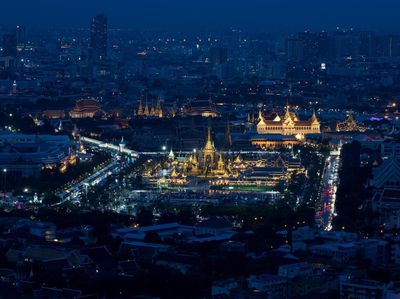 Melihat Persiapan Kremasi Raja Thailand yang Megah