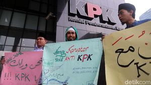 Kiai dan Santri Dukung KPK