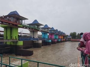 Foto: Di Banten, Bendungan Saja Dikuras
