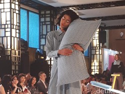 Desainer Patrick Owen Rilis Koleksi Baju Edgy Terinspirasi Minnie Mouse