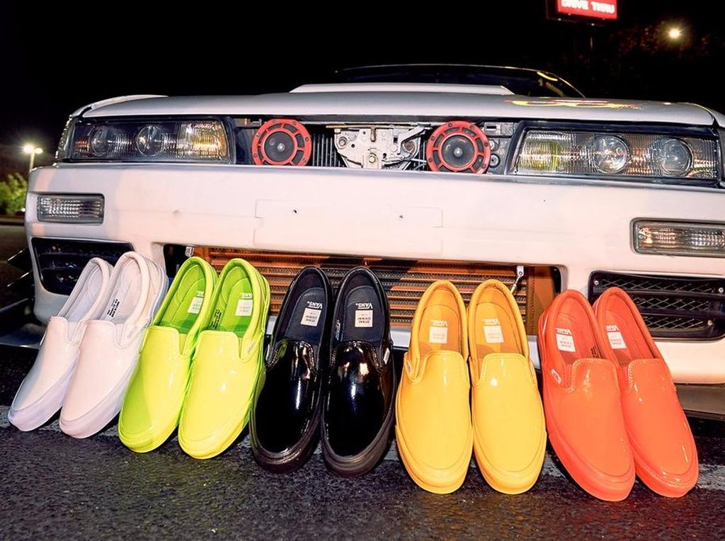 Sepatu Glossy Terbaru dari Vans Dibuat Untuk Kamu Generasi Millennial