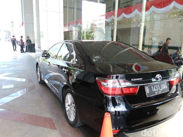 Foto: Penampakan Kerusakan di Kemendagri Dampak Penyerangan Kemarin