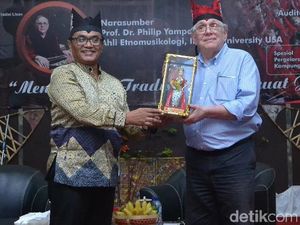 Etnomusikolog: Banyuwangi Diharap Pertahankan Orisinilitas Seni Etnomusikolog: Banyuwangi Diharap Pertahankan Orisinilitas Seni