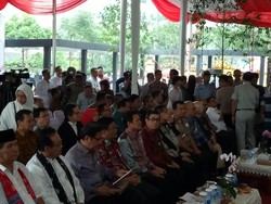 Warga Bisa Urus Paspor hingga Surat Tanah di Mal Pelayanan Publik