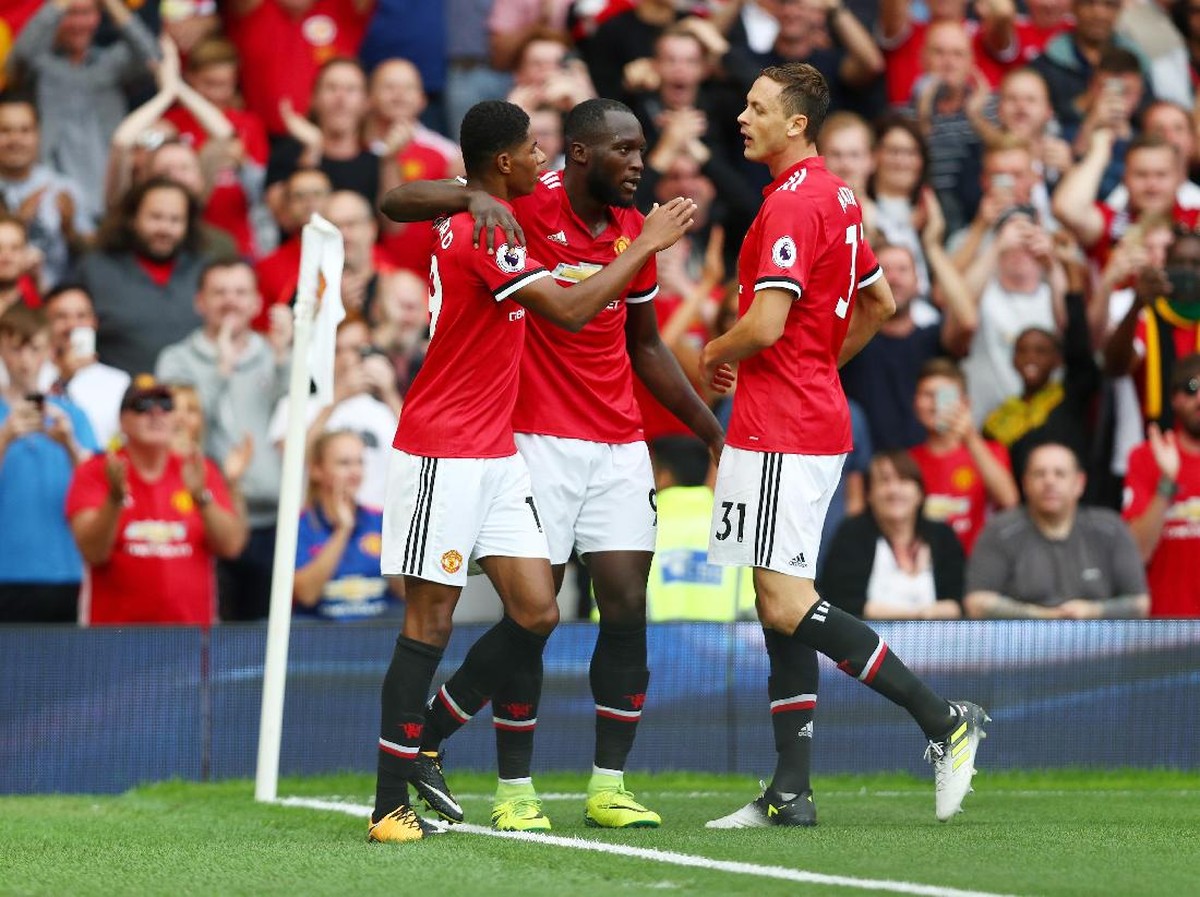Nemanja Matic dan Romelu Lukaku punya peran besar dalam laju oke MU di musim ini (Dan Istitene/Getty Images)