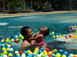 Promo Buy 1 Get 1 Atlantis Water Adventures, Buat Liburan Makin Hemat