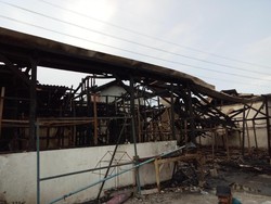 Bekas Pabrik Tahu di Kedung Baruk Ludes Terbakar