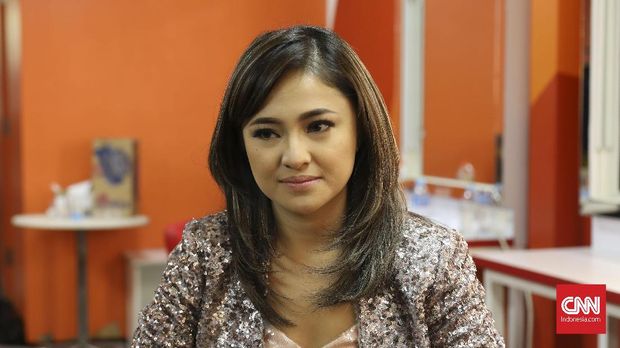 Marshanda saat ditemui di Studio 15 Trans TV, Jumat (13/10).