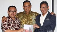 Anies-Sandi Terima Hasil Kerja Tim Sinkronisasi