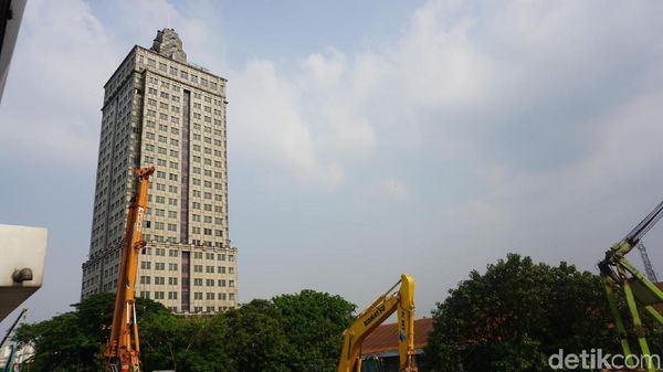 Foto: Menara Saidah yang Berselubung Mitos