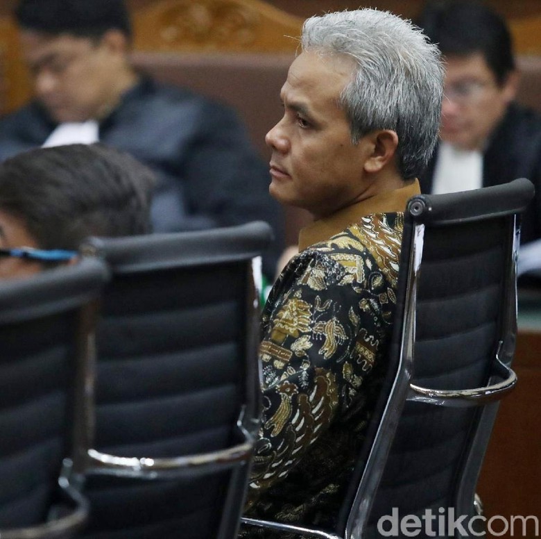 Ancaman Gubernur Ganjar ke Bawahan: Kalau Korupsi, Saya Sembelih Ancaman Gubernur Ganjar ke Bawahan: Kalau Korupsi, Saya Sembelih