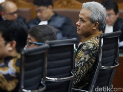 Fraksi PDIP Disebut Terima Duit e-KTP, Ganjar: Siapa yang Bilang?