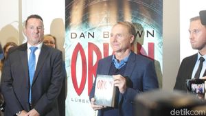 Dan Brown Buka-bukaan di Frankfurt Book Fair 2017