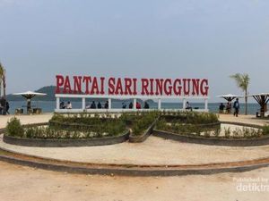 Pantai Lampung Ini Bikin Ogah Pulang, Sari Ringgung