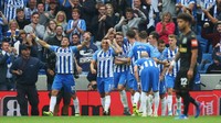 Brighton & Hove Albion meraih enam poin dari tiga laga kandangnya sejauh ini. Secara keseluruhan punya tujuh poin di Premier League 2017/2018. (Foto: Steve Bardens/Getty Images)