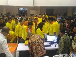 Daftar KPU, Partai Berkarya akan Lapor ke Tommy Soeharto di At-Tin Daftar KPU, Partai Berkarya akan Lapor ke Tommy Soeharto di At-Tin