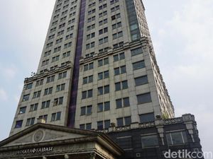 Gedungnya Sering Dianggap Miring, Siapa Pemilik Menara Saidah? Gedungnya Sering Dianggap Miring, Siapa Pemilik Menara Saidah?