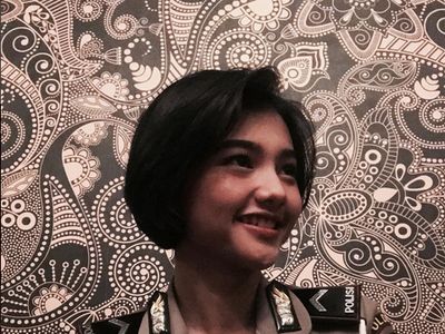 Foto: Tak Cuma Jago Nyanyi, Pesona Bripda Nindy Bikin Gagal Fokus