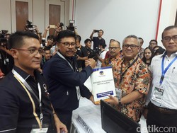 Bawa 39 Boks Dokumen, NasDem Daftar Jadi Peserta Pemilu 2019