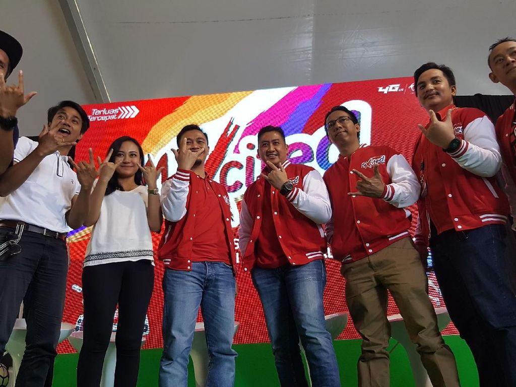Alexa hingga Soundwave Ramaikan MAXcited di Malang Alexa hingga Soundwave Ramaikan MAXcited di Malang