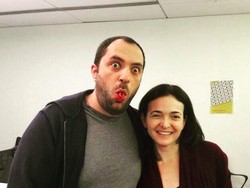 WhatsApp Tumbang, Netizen Mengadu ke Jan Koum