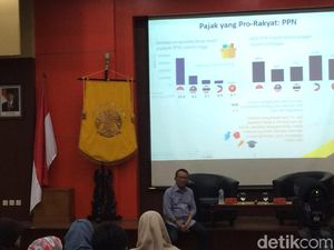 Dirjen Pajak Beri Kuliah Soal Penerimaan Pajak ke Ratusan Mahasiswa UI
