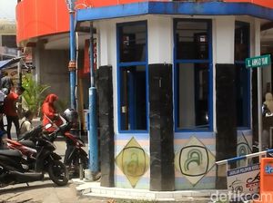 Orang Tidak Dikenal Rusak Pos Polisi di Garut