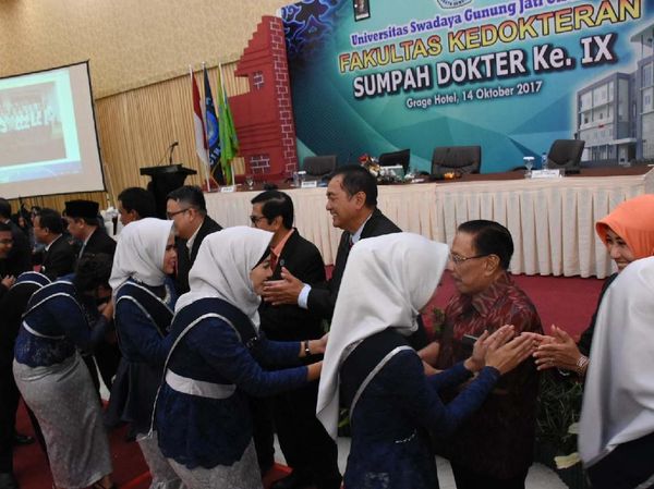 Pengembangan Riset Kelas Dunia