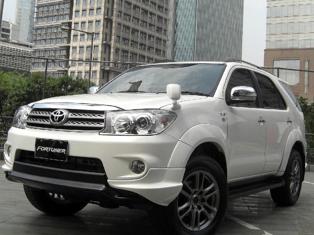 Toyota Girang Fortuner Kuat Jelajah Asia dan Eropa Toyota Girang Fortuner Kuat Jelajah Asia dan Eropa