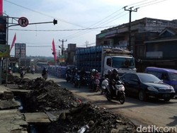 Penampakan Horor Macet Pemicu Kades Sukabumi Surati Jokowi