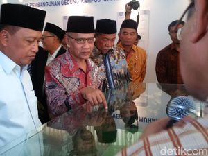 Partisipasi Perguruaan Tinggi di Jabar Rendah dari Jatim dan Jateng Partisipasi Perguruaan Tinggi di Jabar Rendah dari Jatim dan Jateng