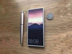 Ini Oono, Ponsel 100% Full Screen