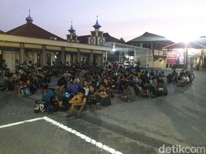 Razia Balap Liar, Polisi Amankan 203 Pemuda dan 136 Motor