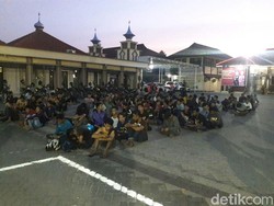 Razia Balap Liar, Polisi Amankan 203 Pemuda dan 136 Motor