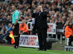 Akan Hadapi Mantan Pemainnya, Benitez Teringat Jasa Sir Alex Ferguson