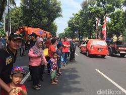 Pawai Pelepasan Djarot Jadi Hiburan Warga Setelah CFD